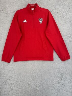 NC STATE adidas Men’s medium 1/4 Zip long sleeve golf Pullover with Wolf Patch